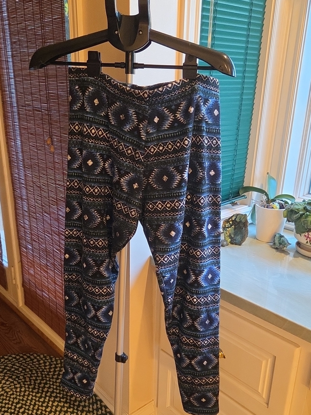 French Laundry Navy Aztec / Bohemian Stretch Leggings